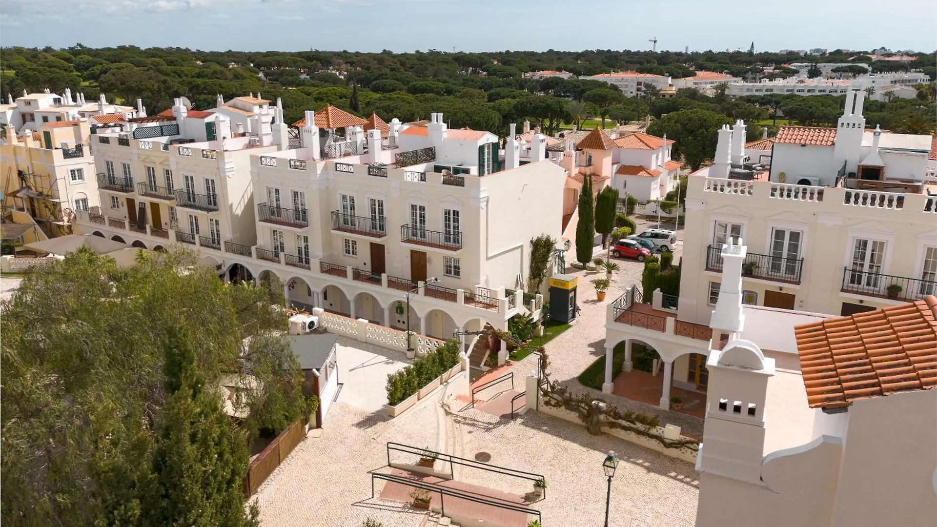 Holiday park Modern Retreat: 3 Bedroom Villa In The Old Village Quarteira