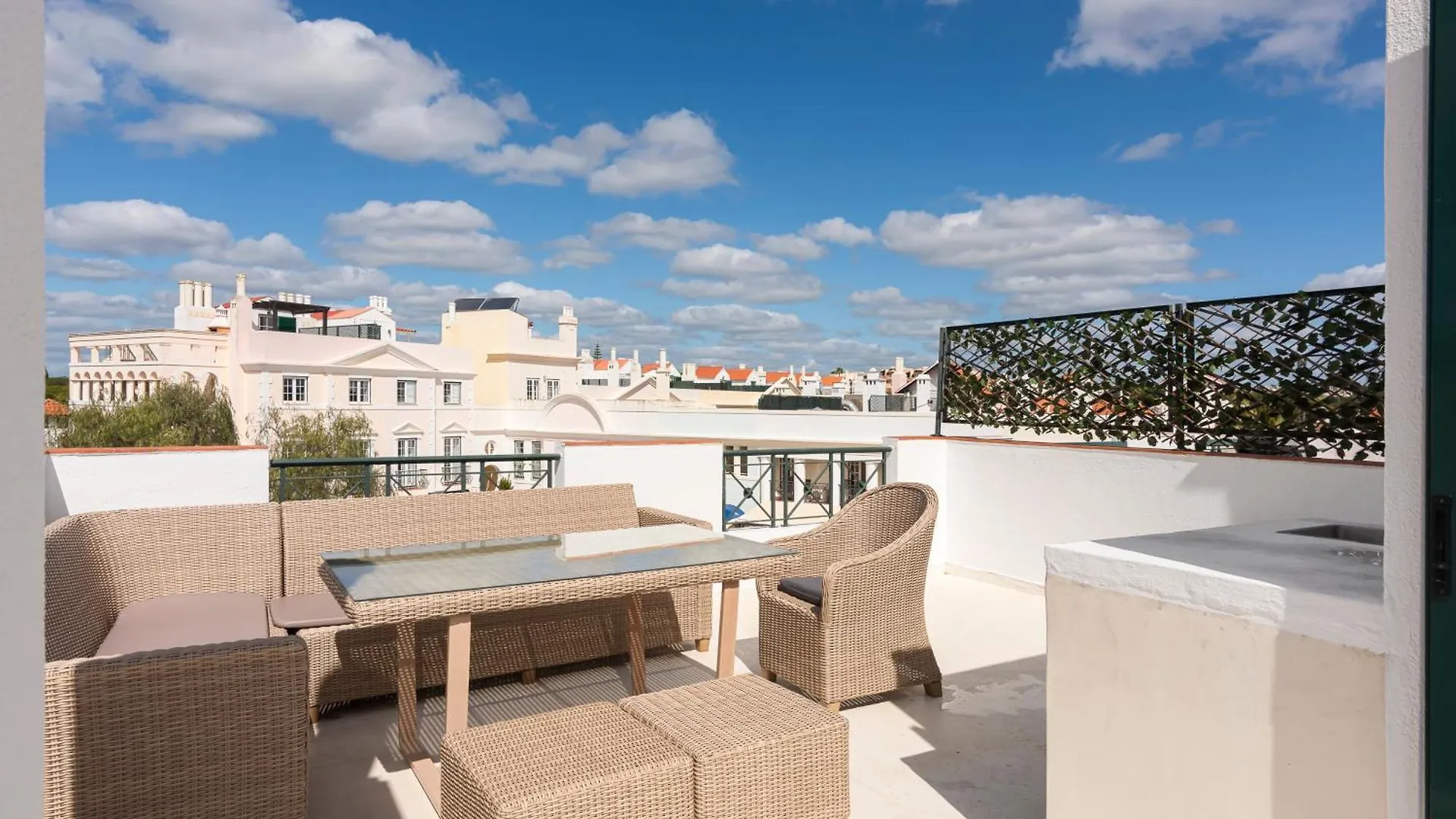 Modern Retreat: 3 Bedroom Villa In The Old Village Quarteira Portugal