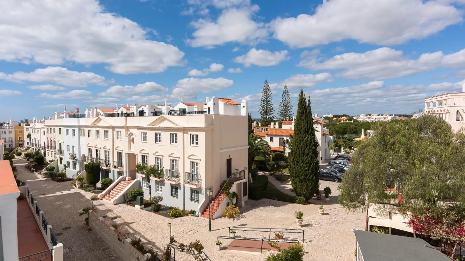 Modern Retreat: 3 Bedroom Villa In The Old Village Quarteira 0*,  Portugal